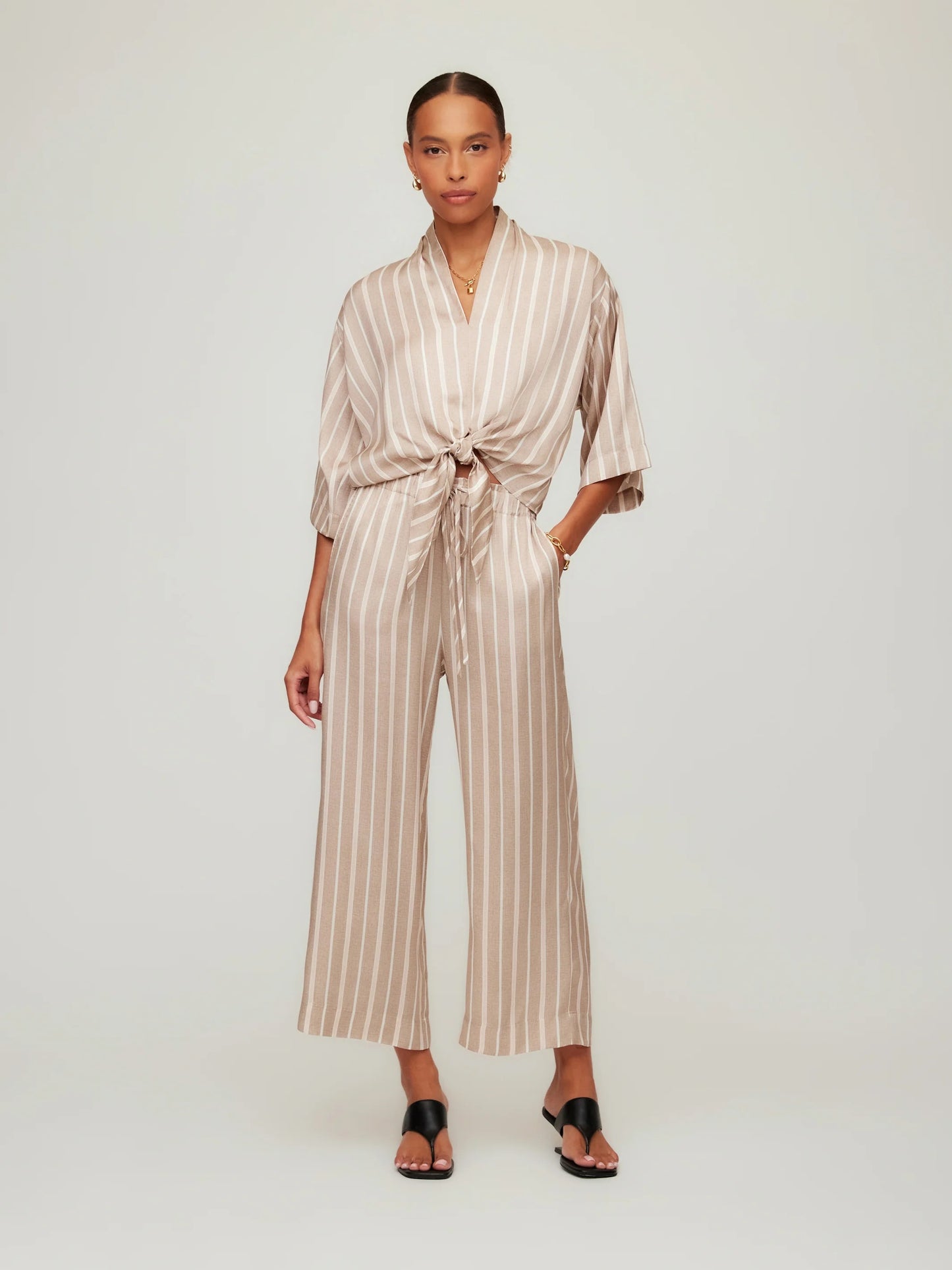 Fifteen Twenty Tasha Cropped Drawstring Pants - KHAKI