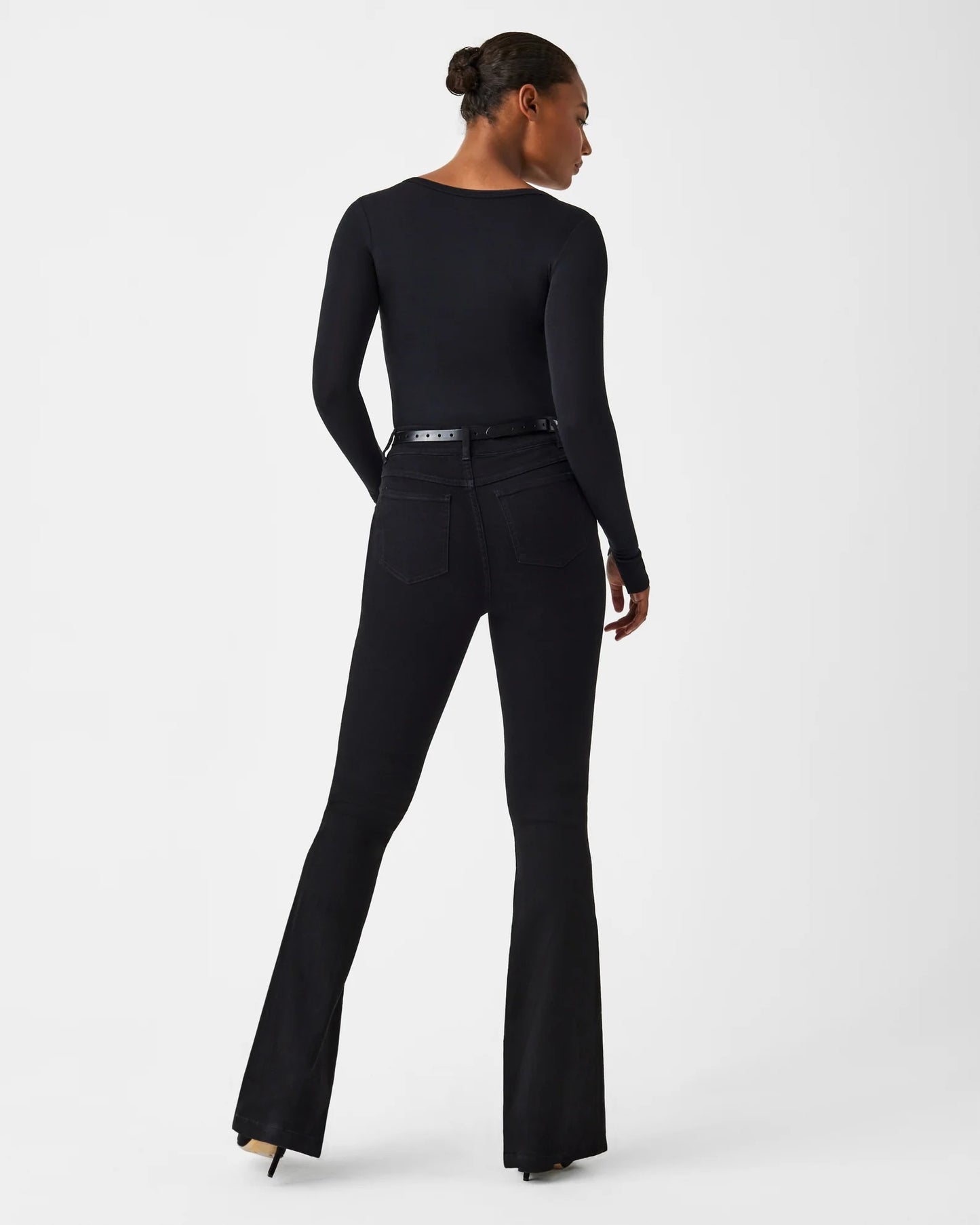 SPANX Better Base Long Sleeve Crew VERY BLACK
