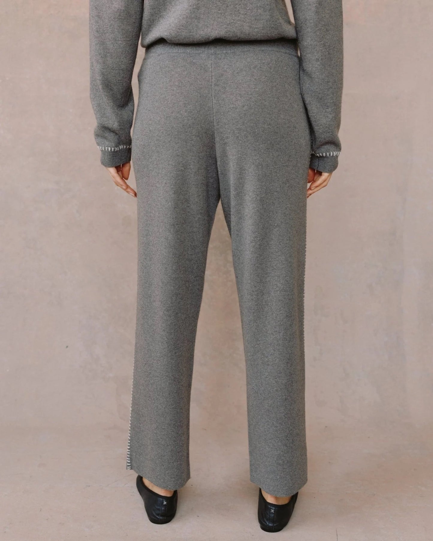 Bella Dahl Whip Stitch Straight Leg Pant - HEATHER SMOKE