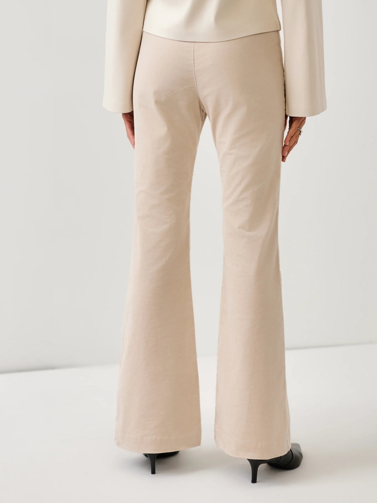 Fifteen Twenty Kara Corduroy Bootcut Pants - BONE