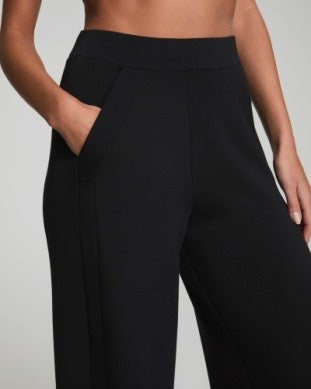 SPANX AirEssential Wide Leg Track Pant - VERY BLACK