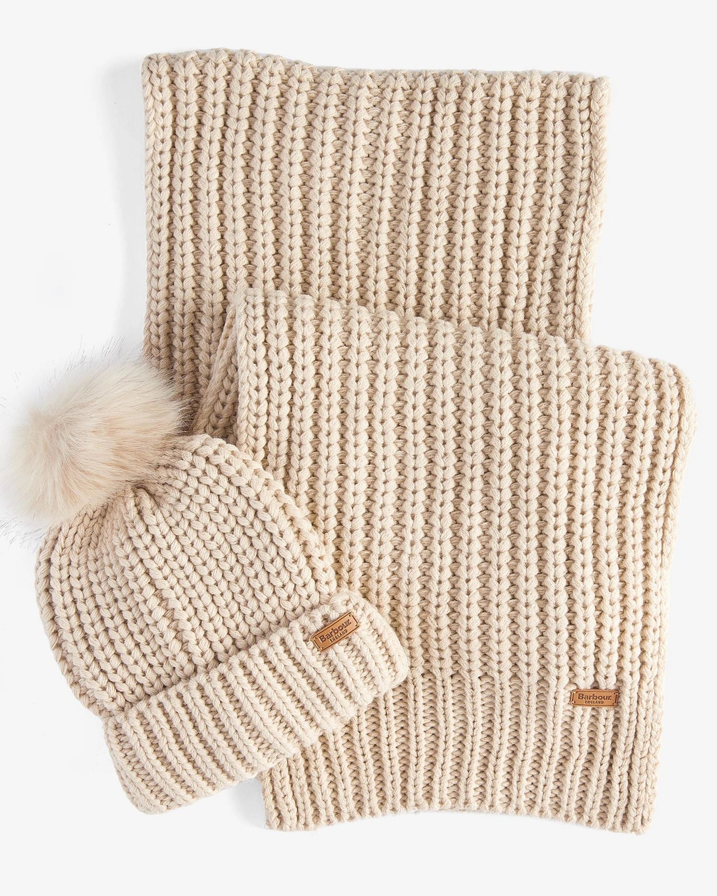 Barbour Saltburn Beanie & Scarf Gift Set - PEARL