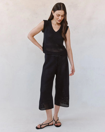 Bella Dahl Short Sleeve V-Neck Crochet Top - BLACK