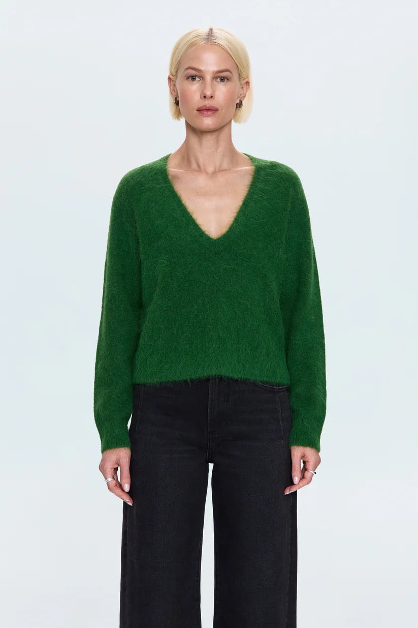 Pistola Kit V-Neck LS Sweater - WINTER GREEN