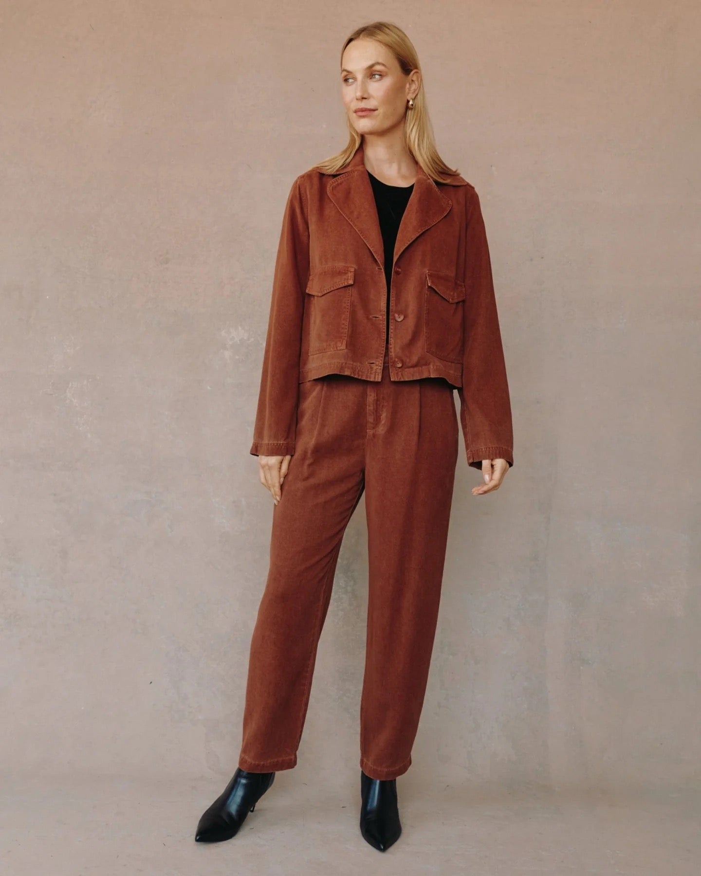 Bella Dahl Utility Crop Trench - HONEY OAK