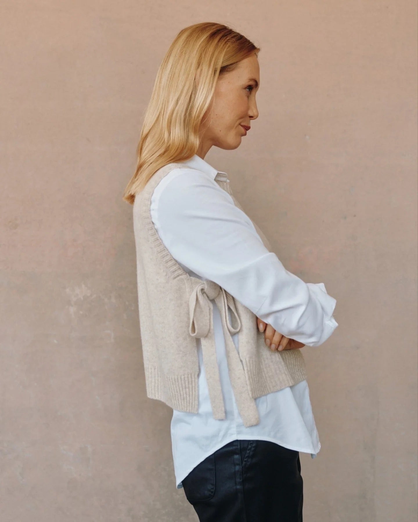 Bella Dahl Side Tie Vest - IVORY OAT