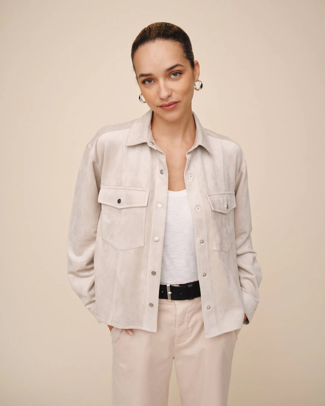 Bella Dahl Seamed Pocket Shacket - PANNA COTTA