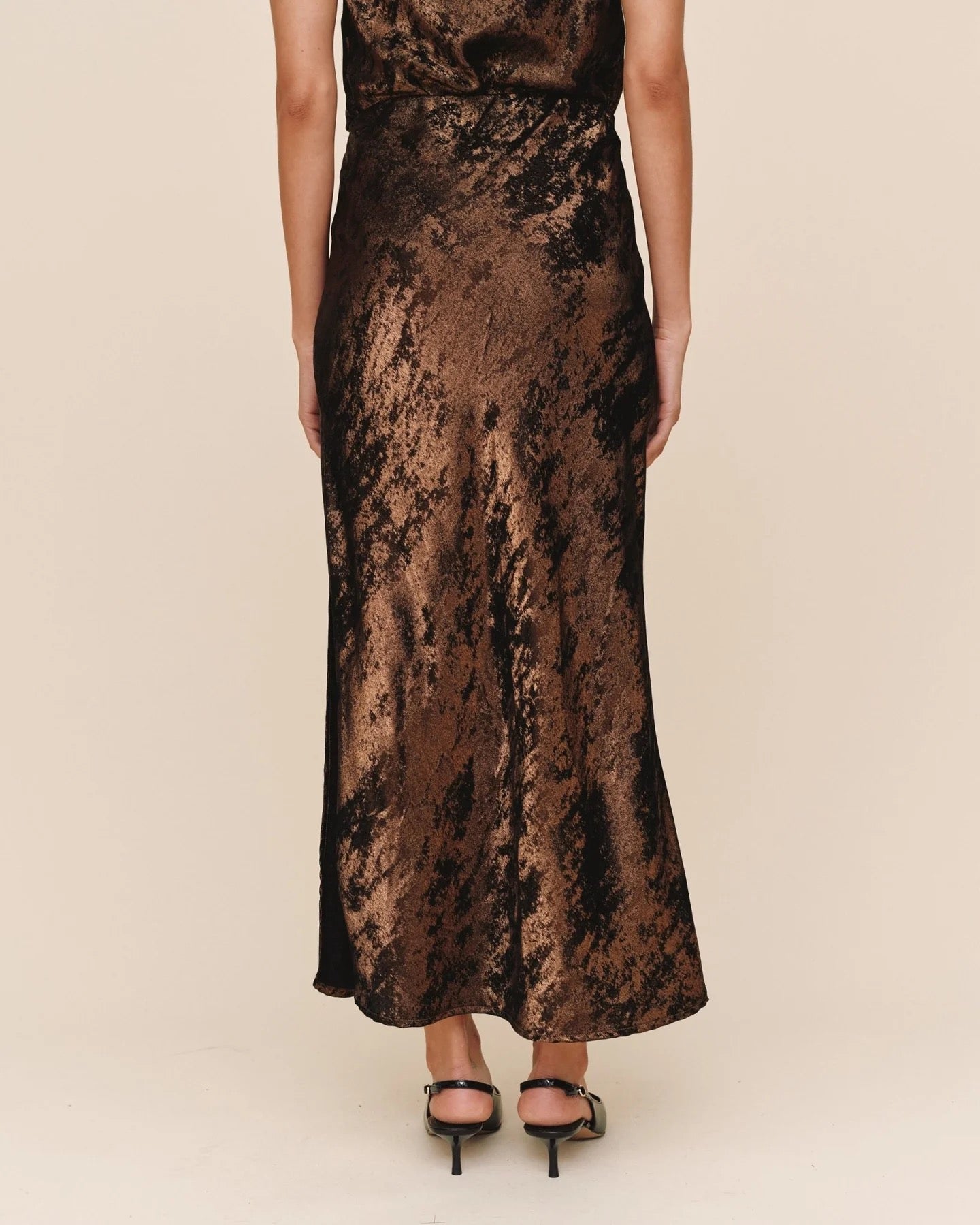 Bella Dahl Side Slit Bias Maxi Skirt - BRONZE SHIMMER