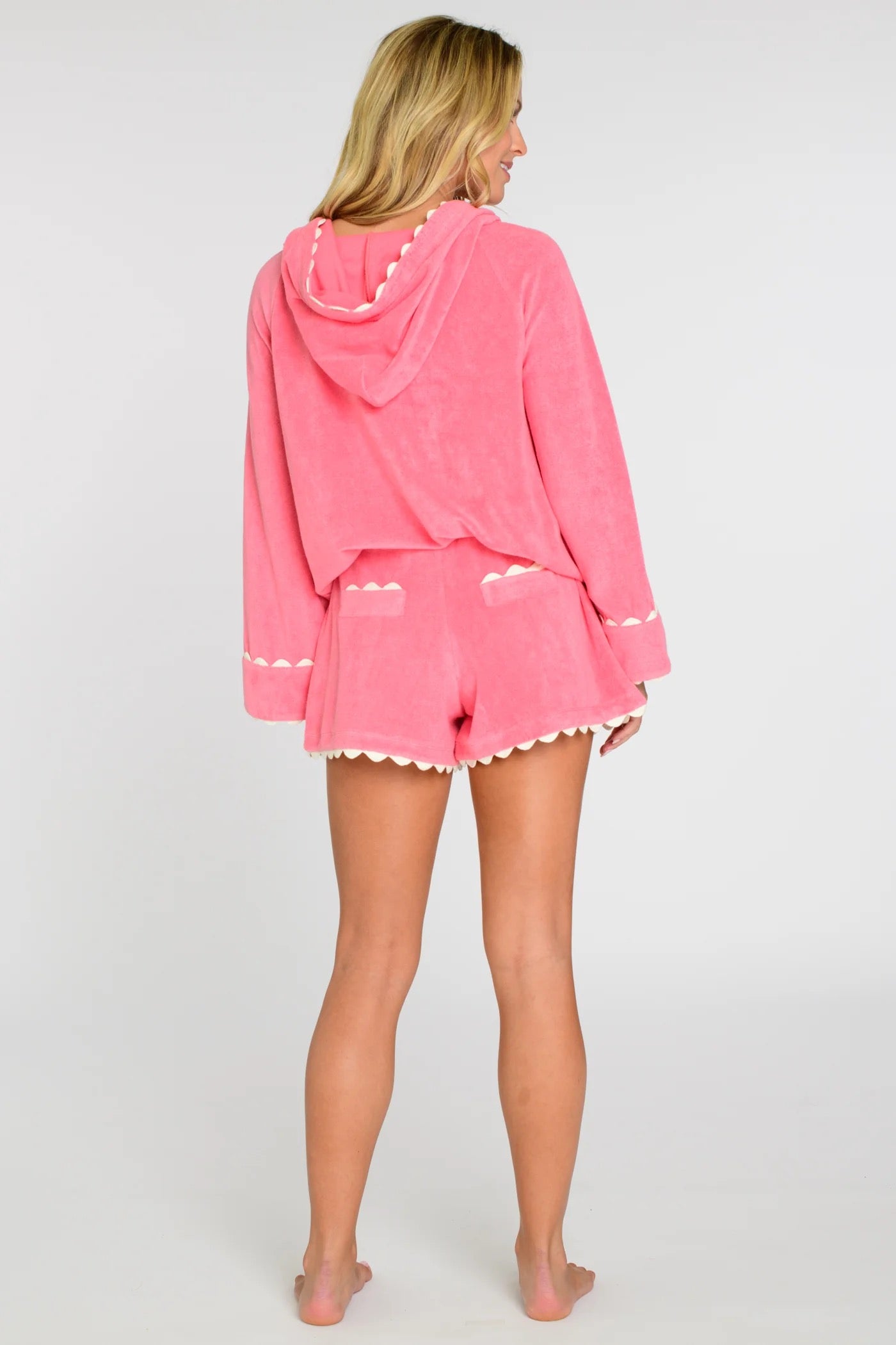 Elizabeth James Cooper Short - STRAWBERRY PINK