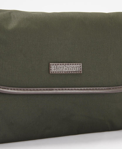 Barbour Wax Hanging Washbag - OLIVE
