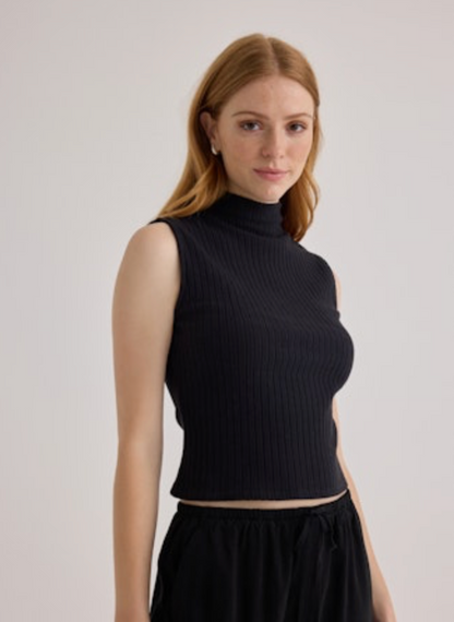 Bella Dahl Sleeveless Mock Neck Top - BLACK