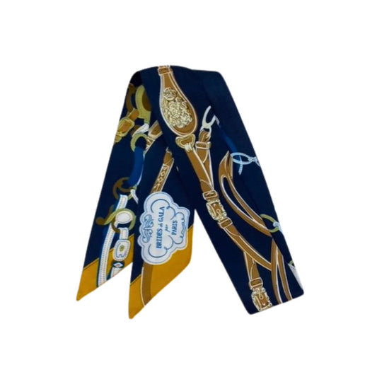 GF Equestrian Chain Medallion Print NAVY